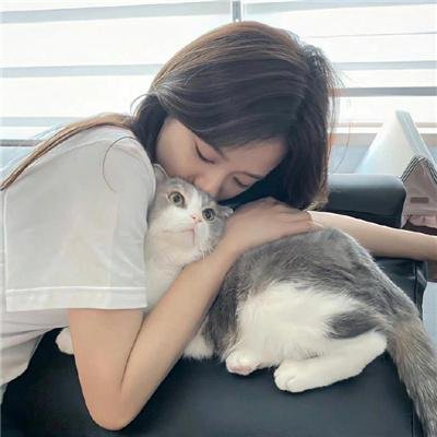 好女三头瞒